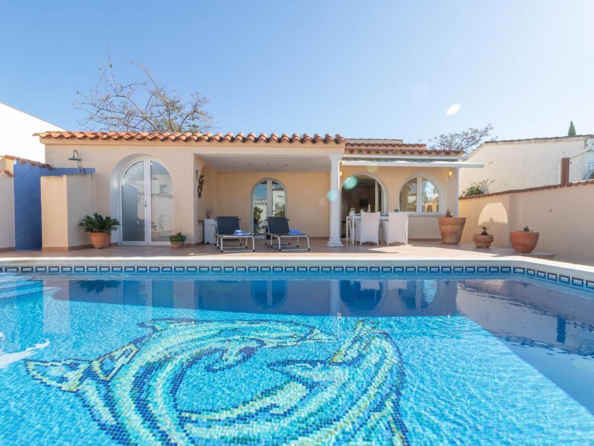 Holiday Home Bonica By Interhome Empuriabrava Eksteriør bilde