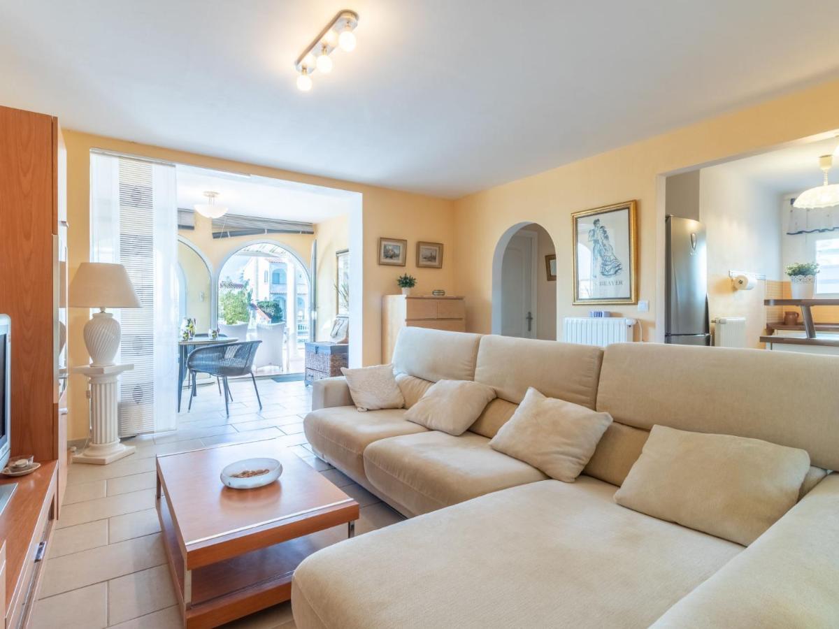 Holiday Home Bonica By Interhome Empuriabrava Eksteriør bilde